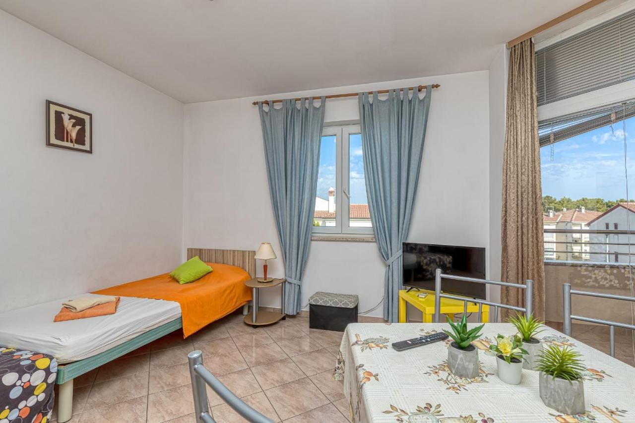 Sunrise Apartament *